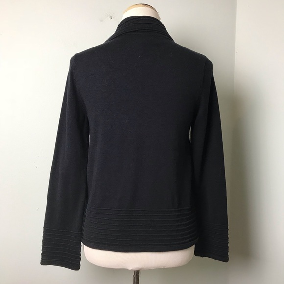 Jones New York Cardigan. Size Small - Picture 5 of 8
